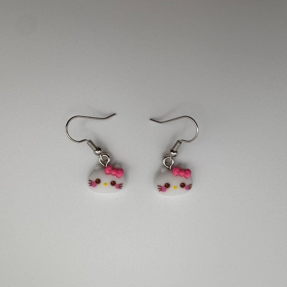 Hello Kitty Pink Bow White Earrings